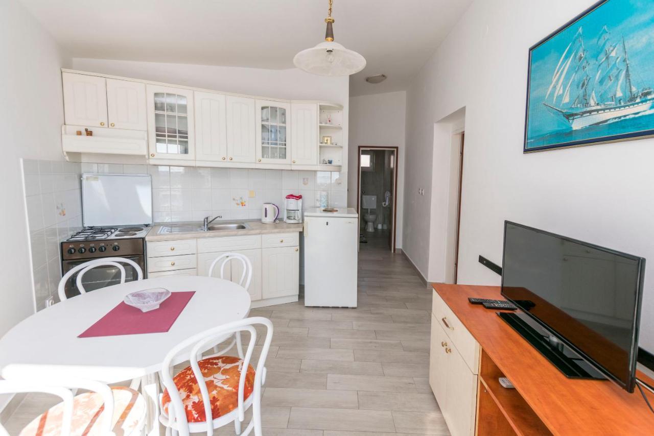 Apartment Nensi Primošten Zewnętrze zdjęcie